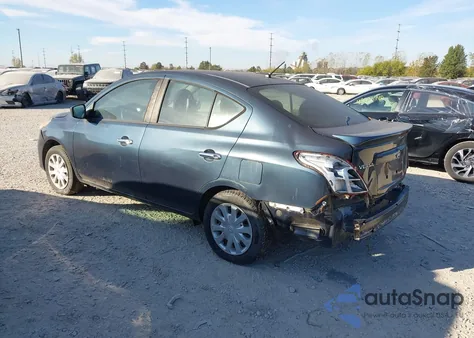 2017 Nissan Versa 1.6 S/1.6 S+/1.6 Sl/1.6 Sv/S z USA, uszkodzony, nr VIN 3N1CN7AP6HL814562
